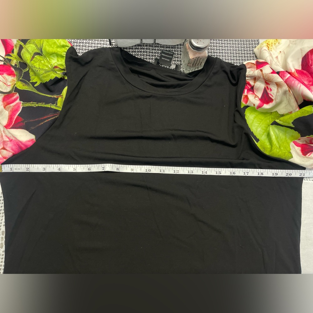 Gracia Black Top with Floral Puff Sleeves l Size 1XL l Poshmark - Picture 7 of 8